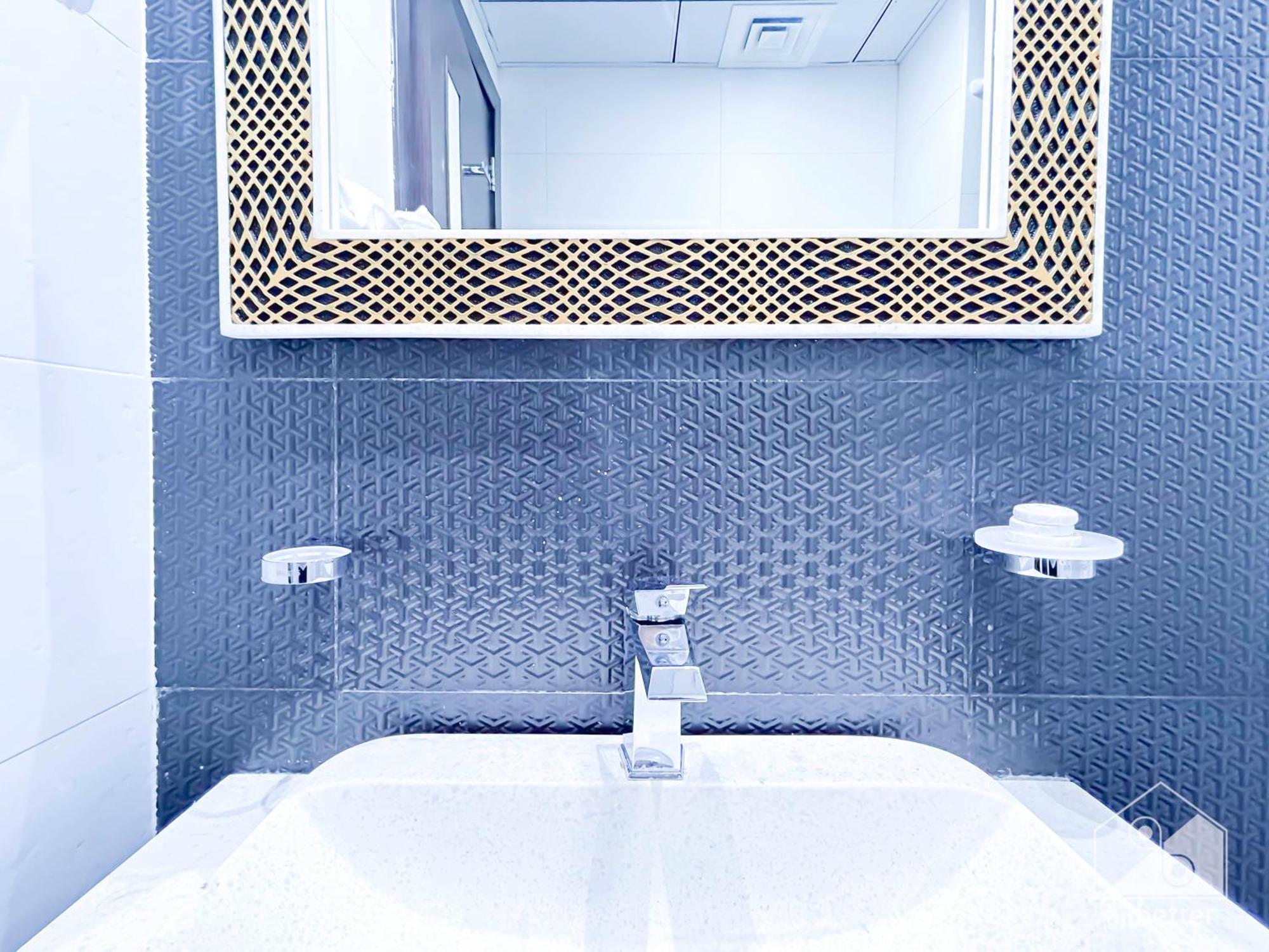 Apartment Contemporary With View In Business Bay Dubai