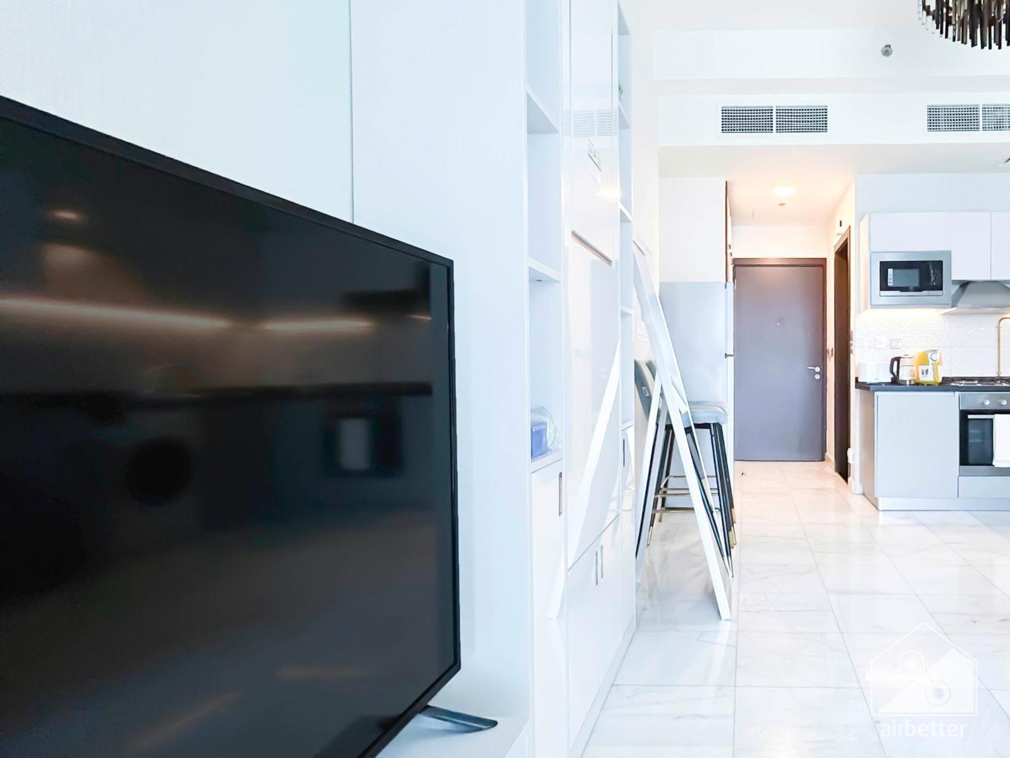 Contemporary With View In Business Bay Apartment *