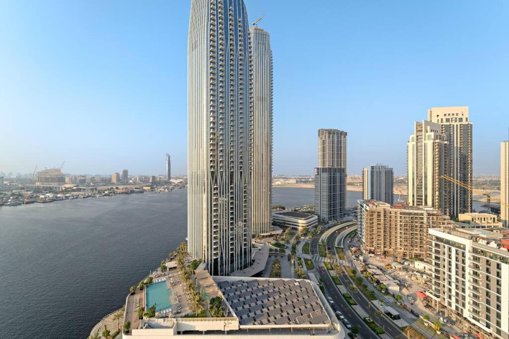 First Class 1br Urban Chic Oasis Apartment Dubai