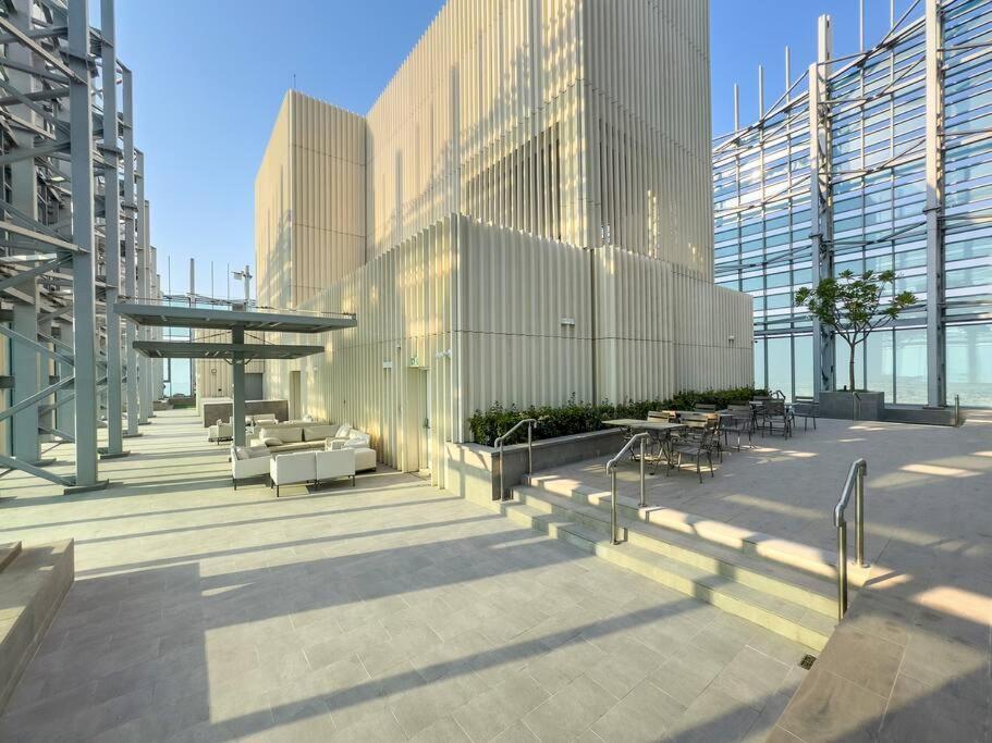 First Class 1br Urban Chic Oasis * Dubai