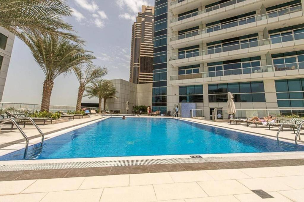 Apartment Stunning 1-bed Duplex - Marina Dubai