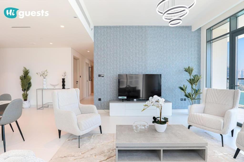 Apartment Higuests - Marina Retreat, Luxurious 3br Steps From The