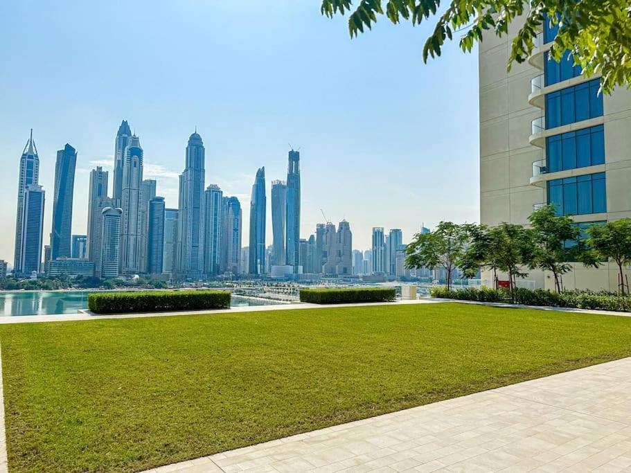 Higuests - Marina Retreat, Luxurious 3br Steps From The * Dubai