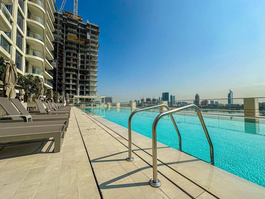 Apartment Higuests - Marina Retreat, Luxurious 3br Steps From The