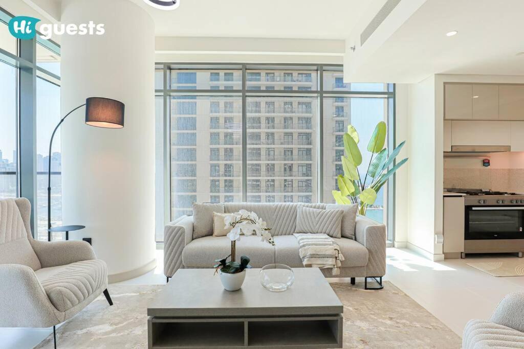 Apartment Higuests - Marina Retreat, Luxurious 3br Steps From The *