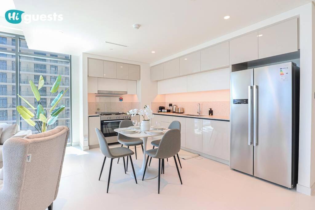 Higuests - Marina Retreat, Luxurious 3br Steps From The *