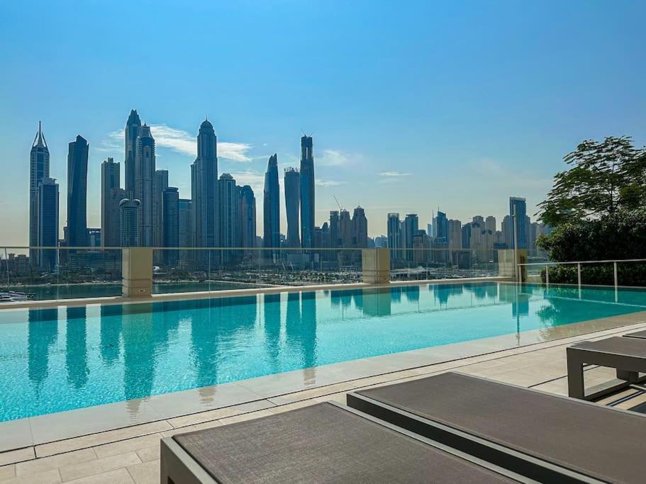 Higuests - Marina Retreat, Luxurious 3br Steps From The Apartment Dubai