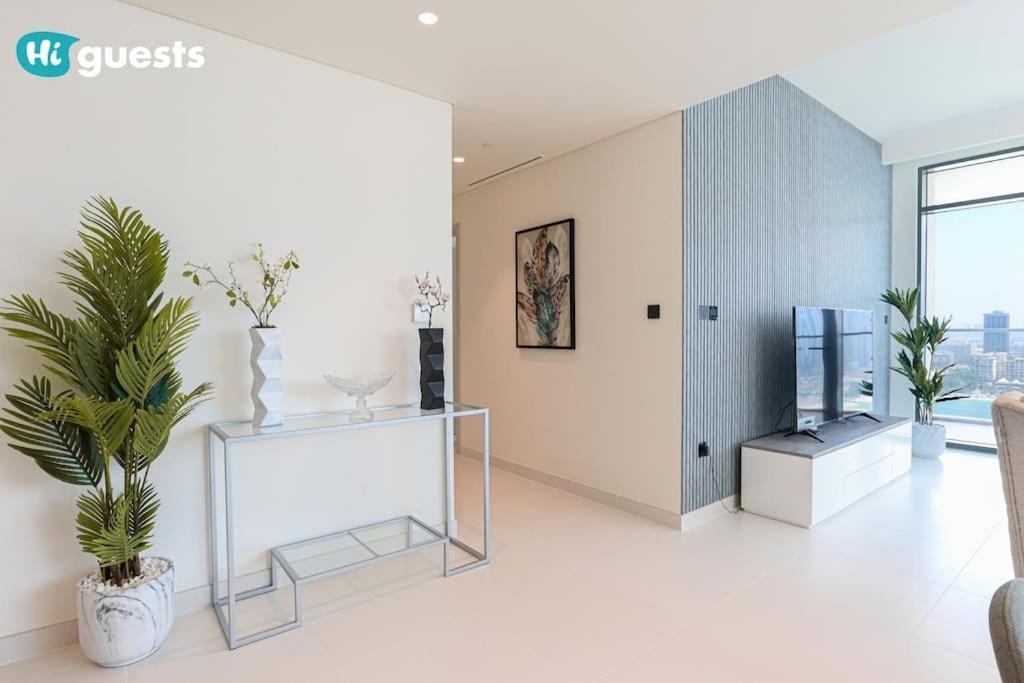 Apartment Higuests - Marina Retreat, Luxurious 3br Steps From The Dubai