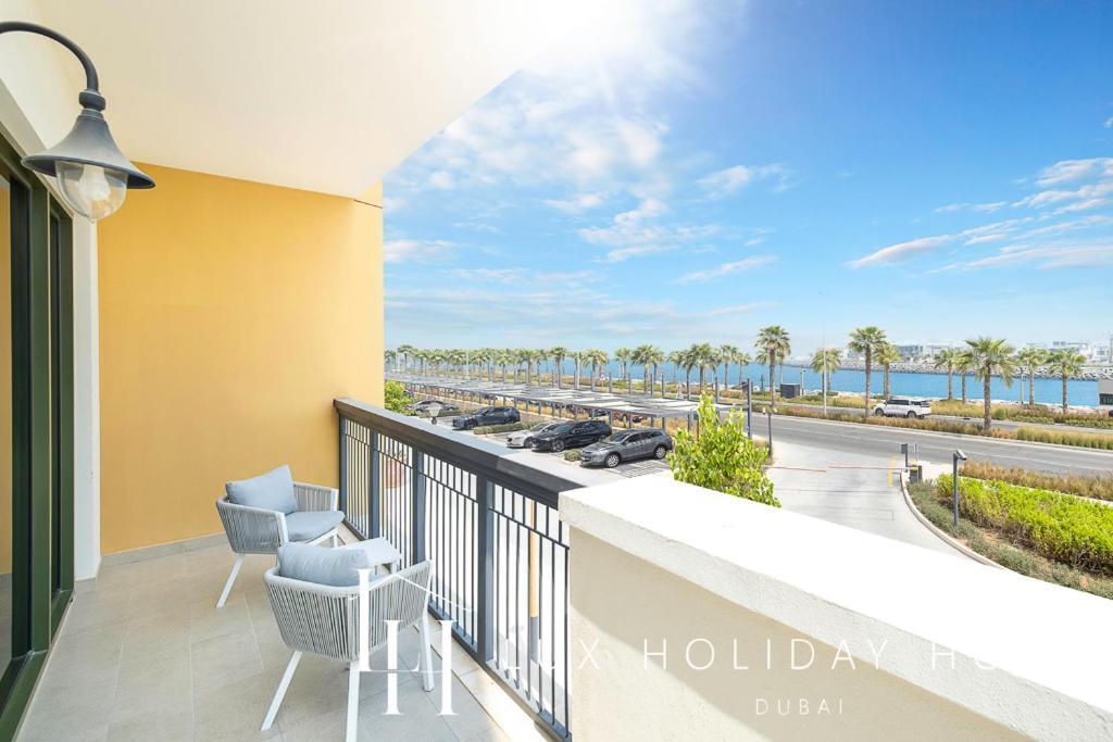 Lux The Elegant Sea View *
