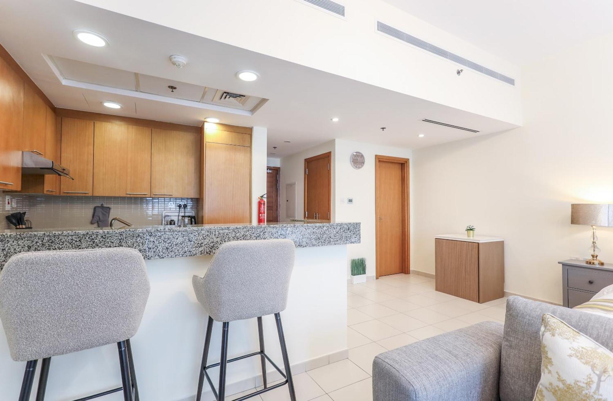 Elite Lux Homes - Modern Elegance In Business Bay * Dubai