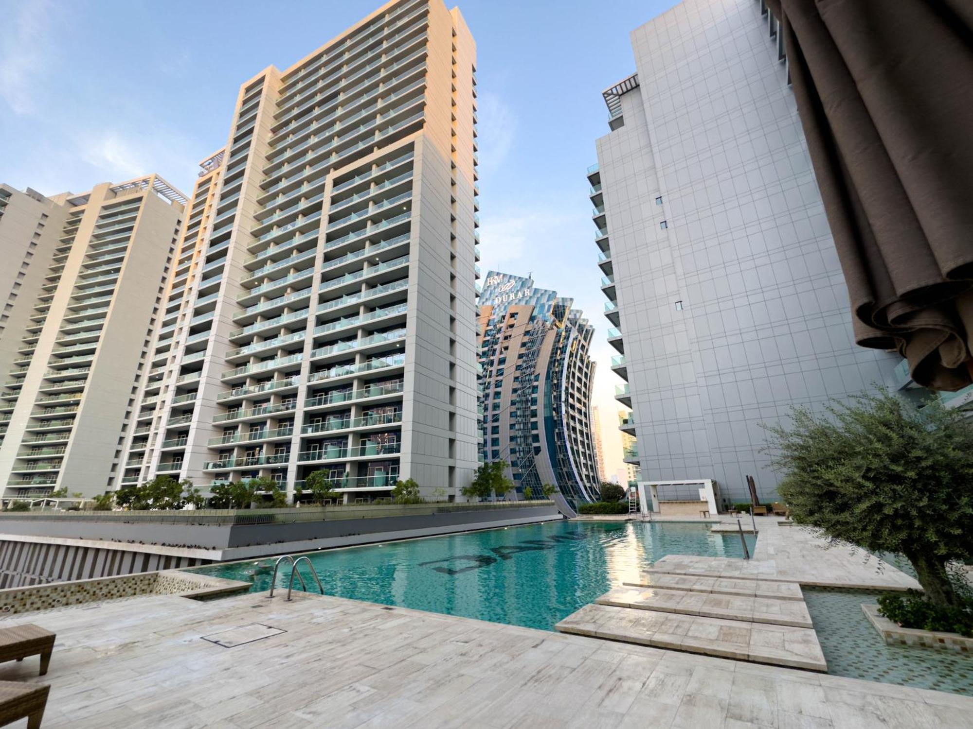Naseem - Cozy With & Pool Views In Business Bay