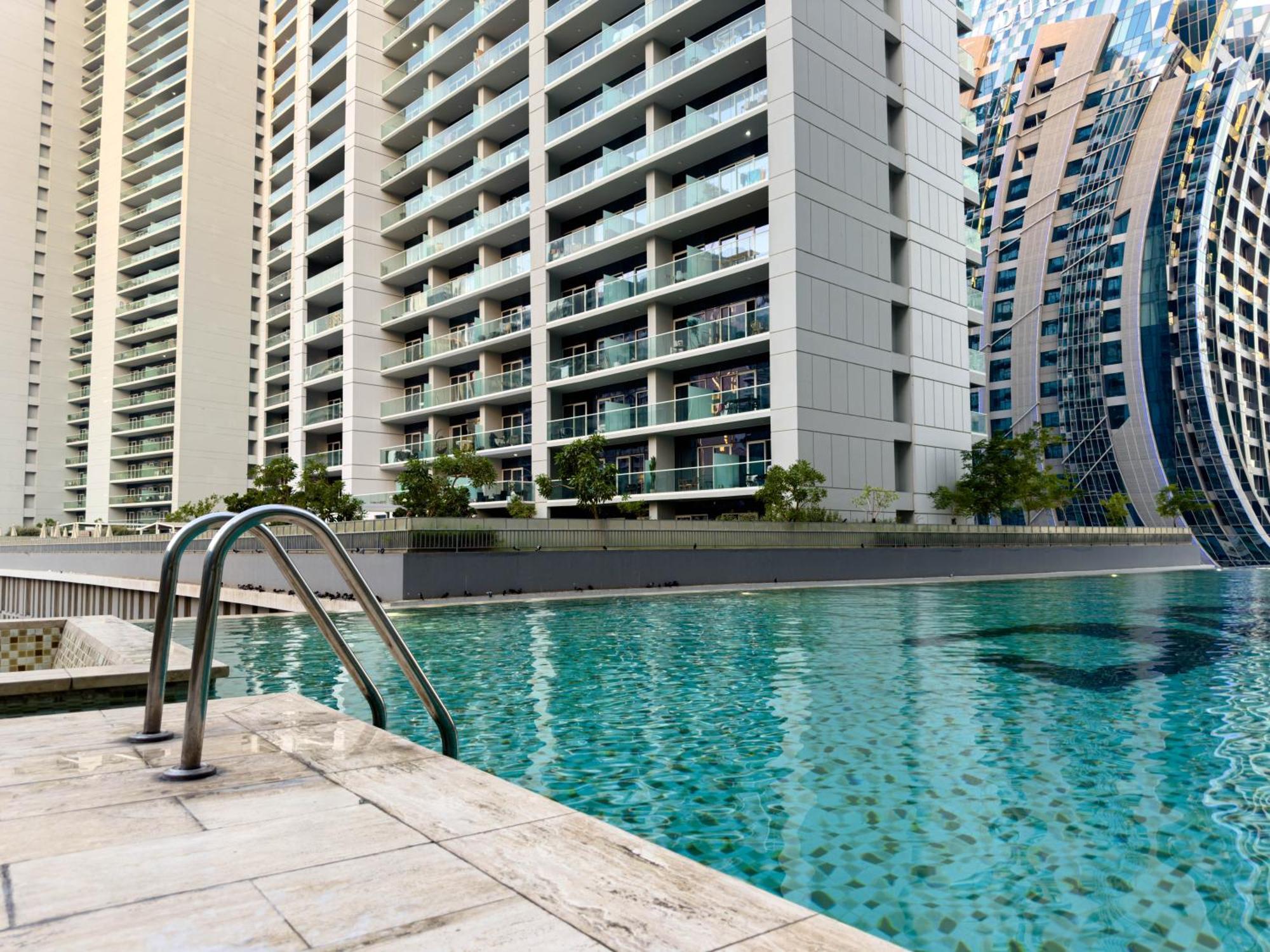 Apartment Naseem - Cozy With & Pool Views In Business Bay