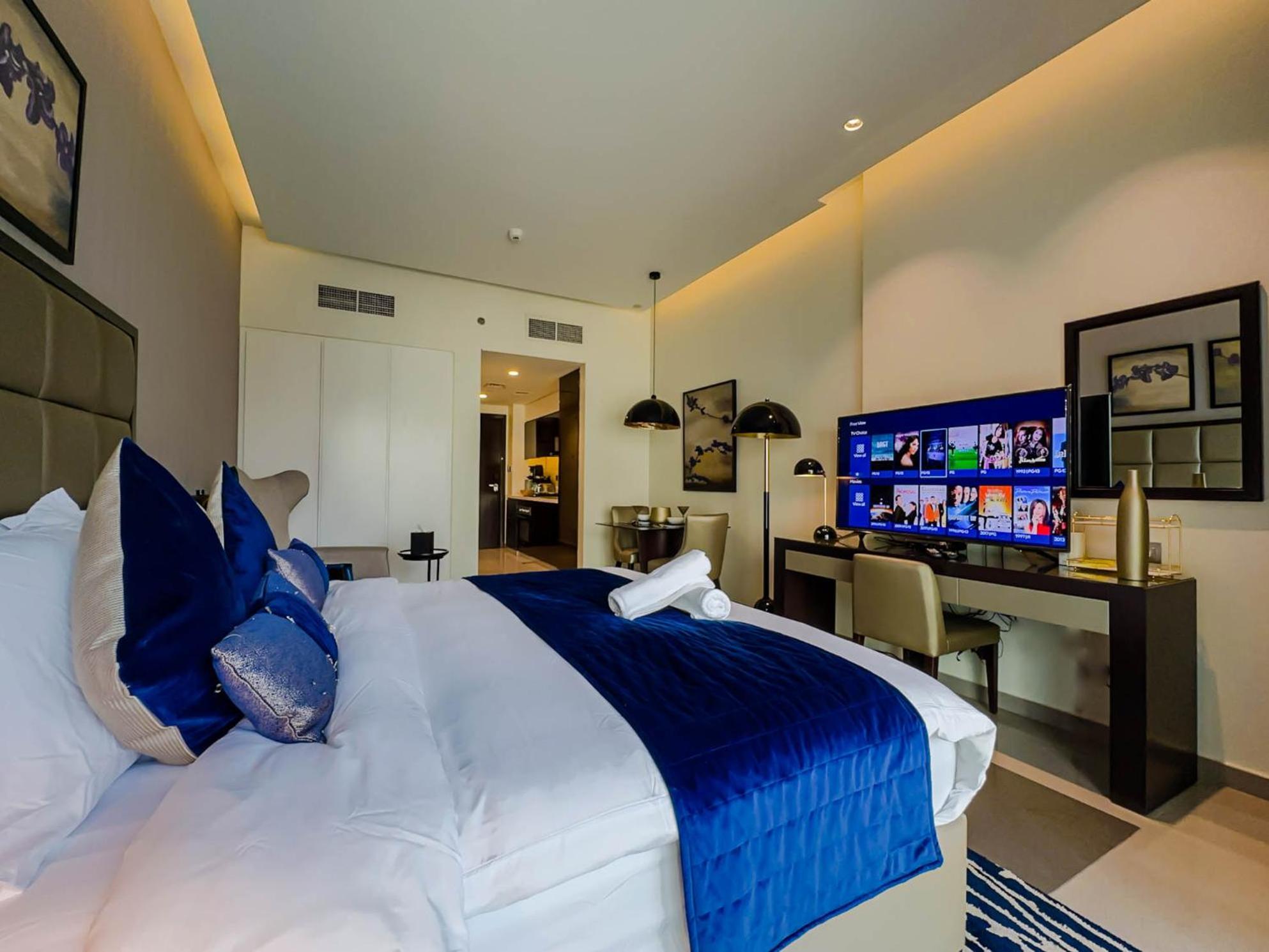 Apartment Naseem - Cozy With & Pool Views In Business Bay *