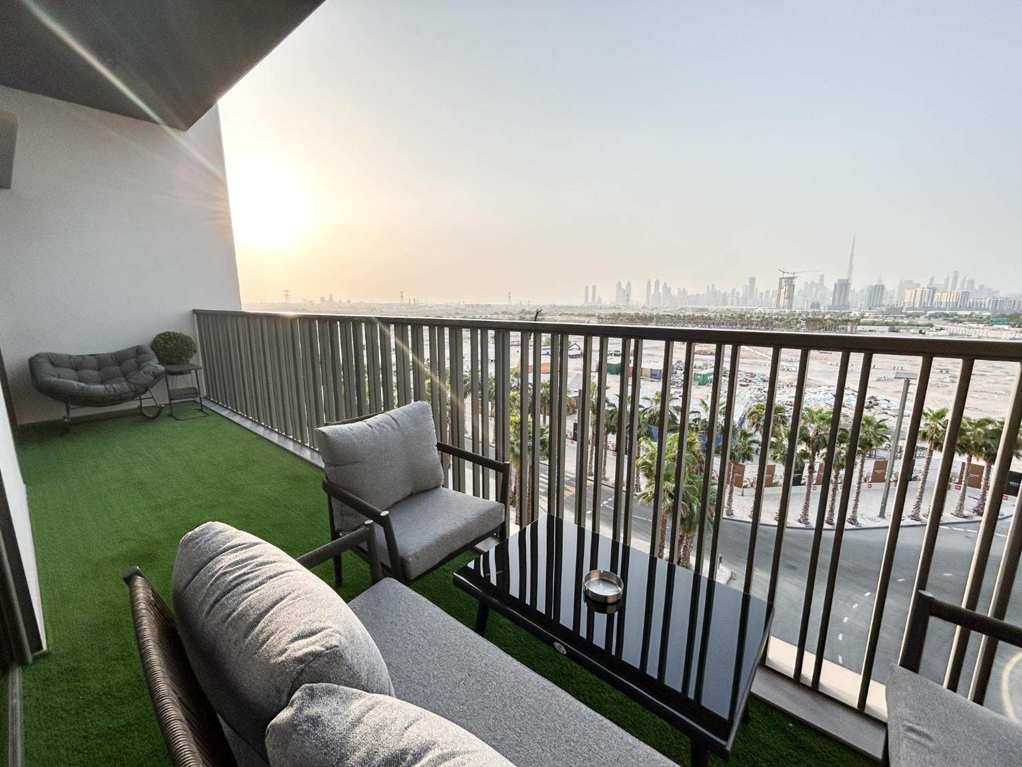 Upgraded 1bdr In Mag 930 , Al Merkadh *