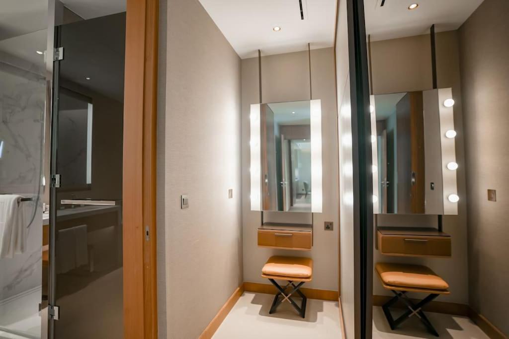 Address Opera 2br 54th Floor