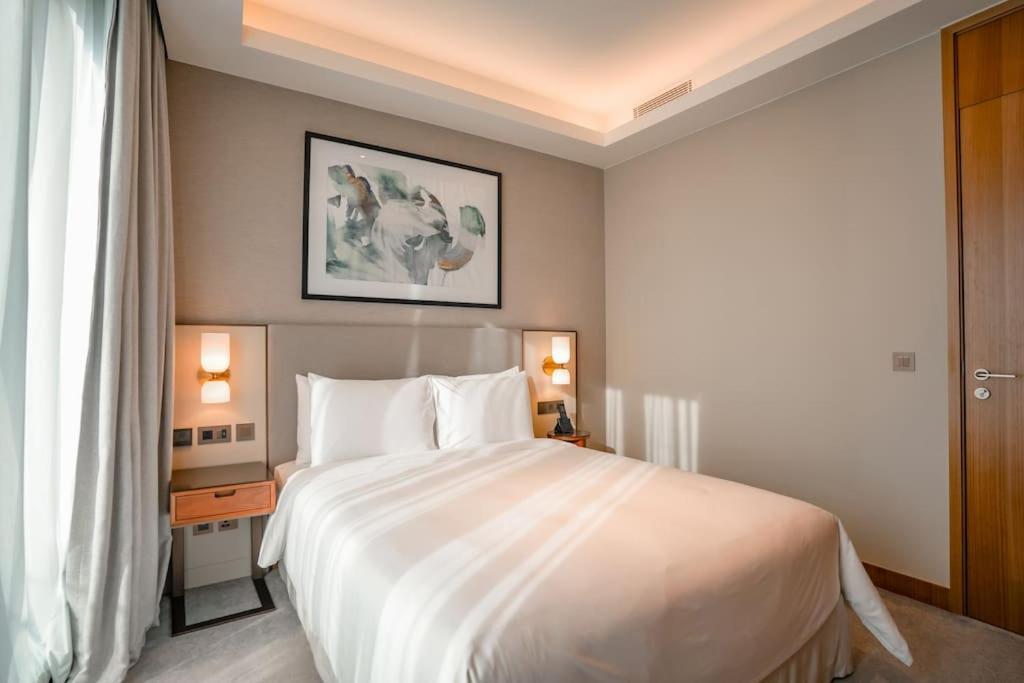 Address Opera 2br 54th Floor Apartment *