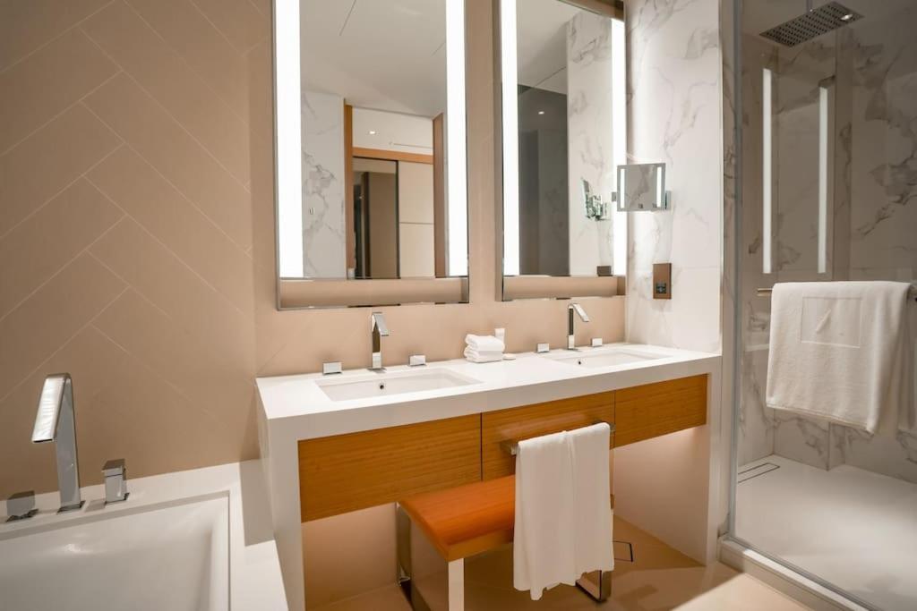 Address Opera 2br 54th Floor * Dubai