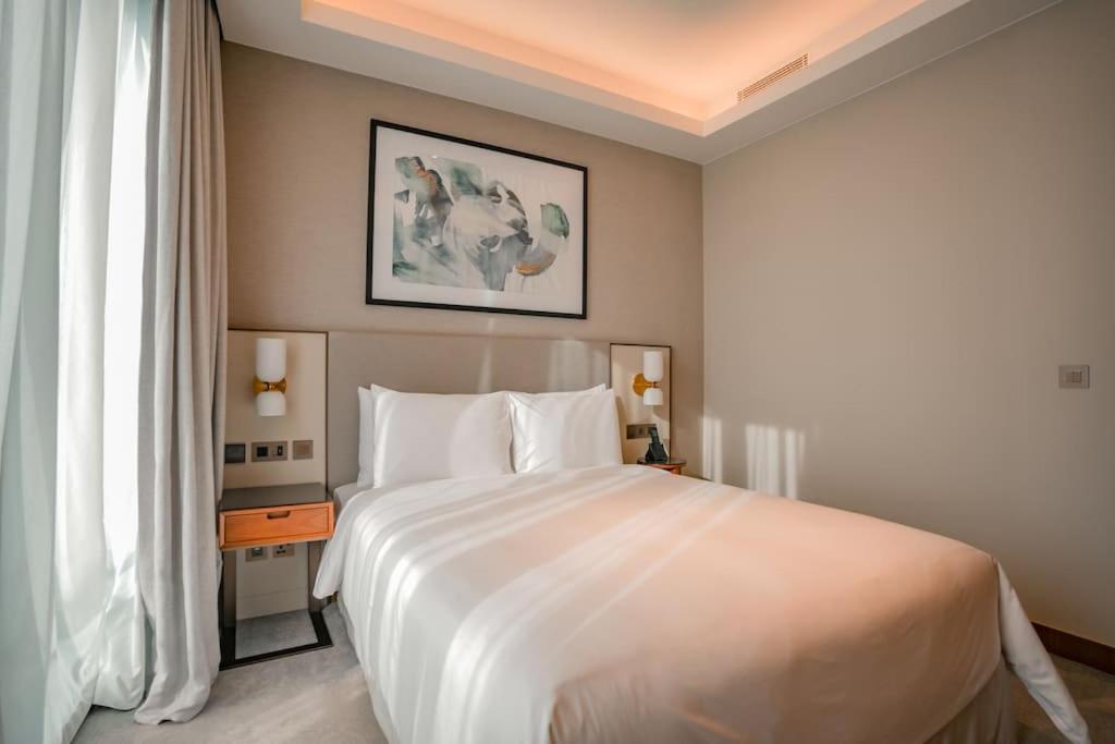 Apartment Address Opera 2br 54th Floor