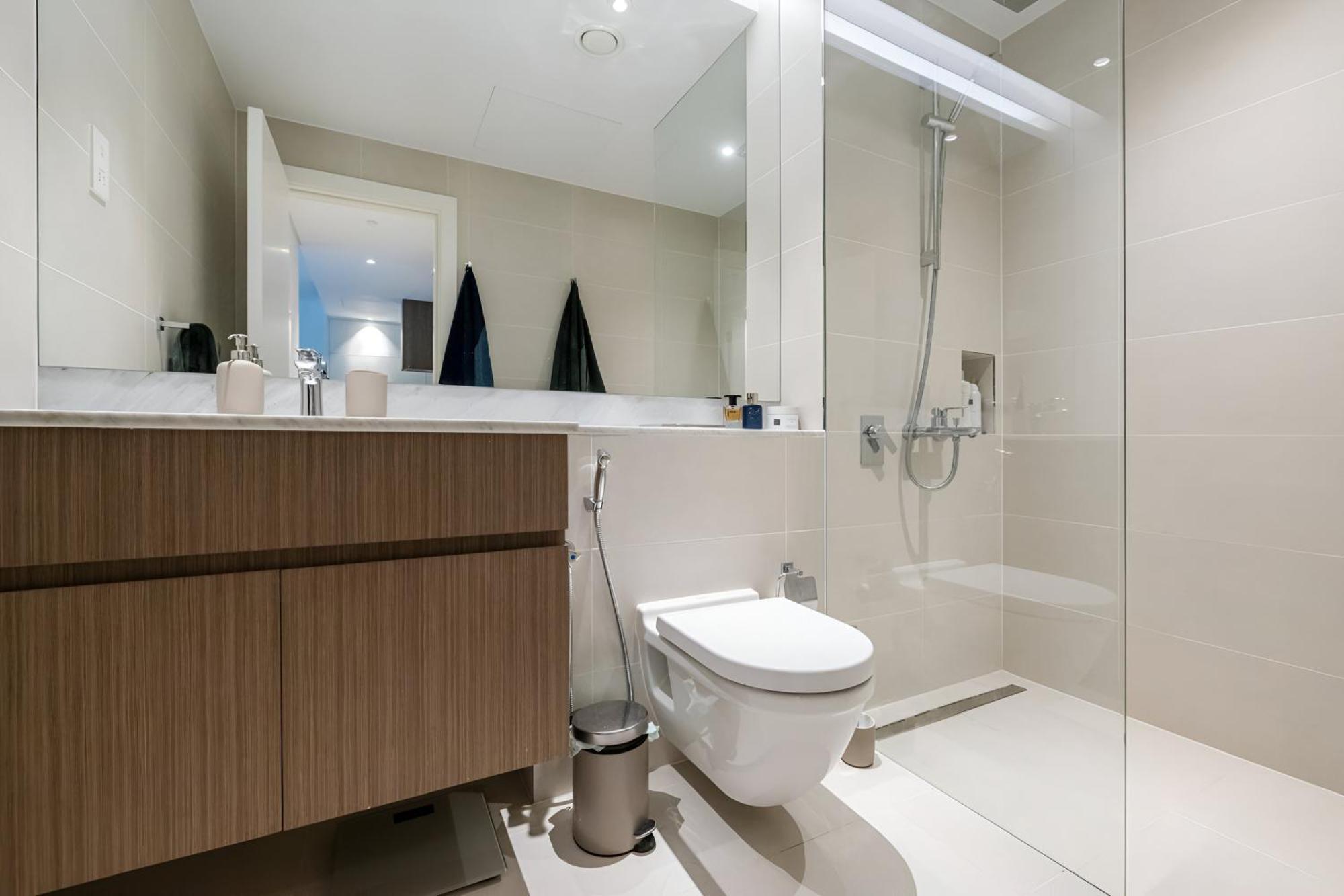 Full Sea And Pool View 1br Le Pont Bldg3 * Dubai