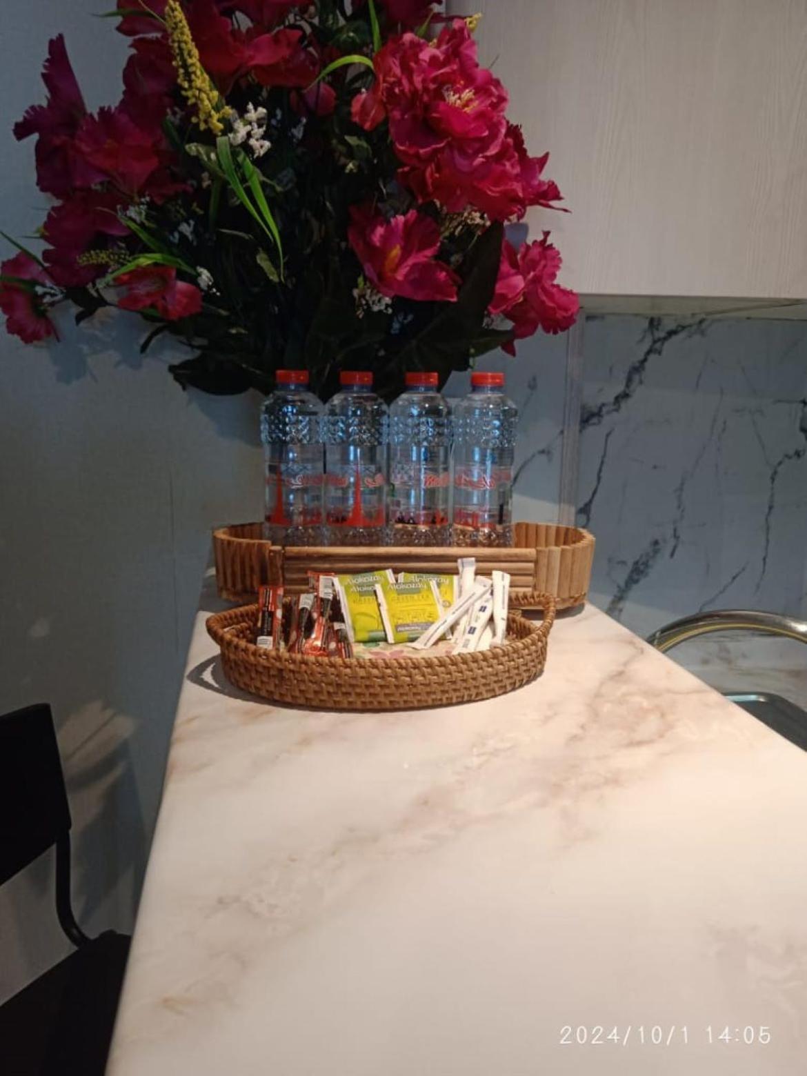 Apartment Renovated Cozy One Bed D2-1007 Dubai
