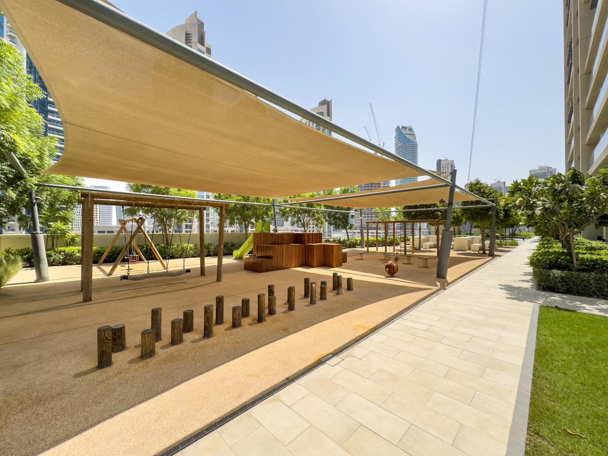 Apartment Al-fannan At Burj Royale - Best Downtown City View - Brand New Luxury 1 Bedroom