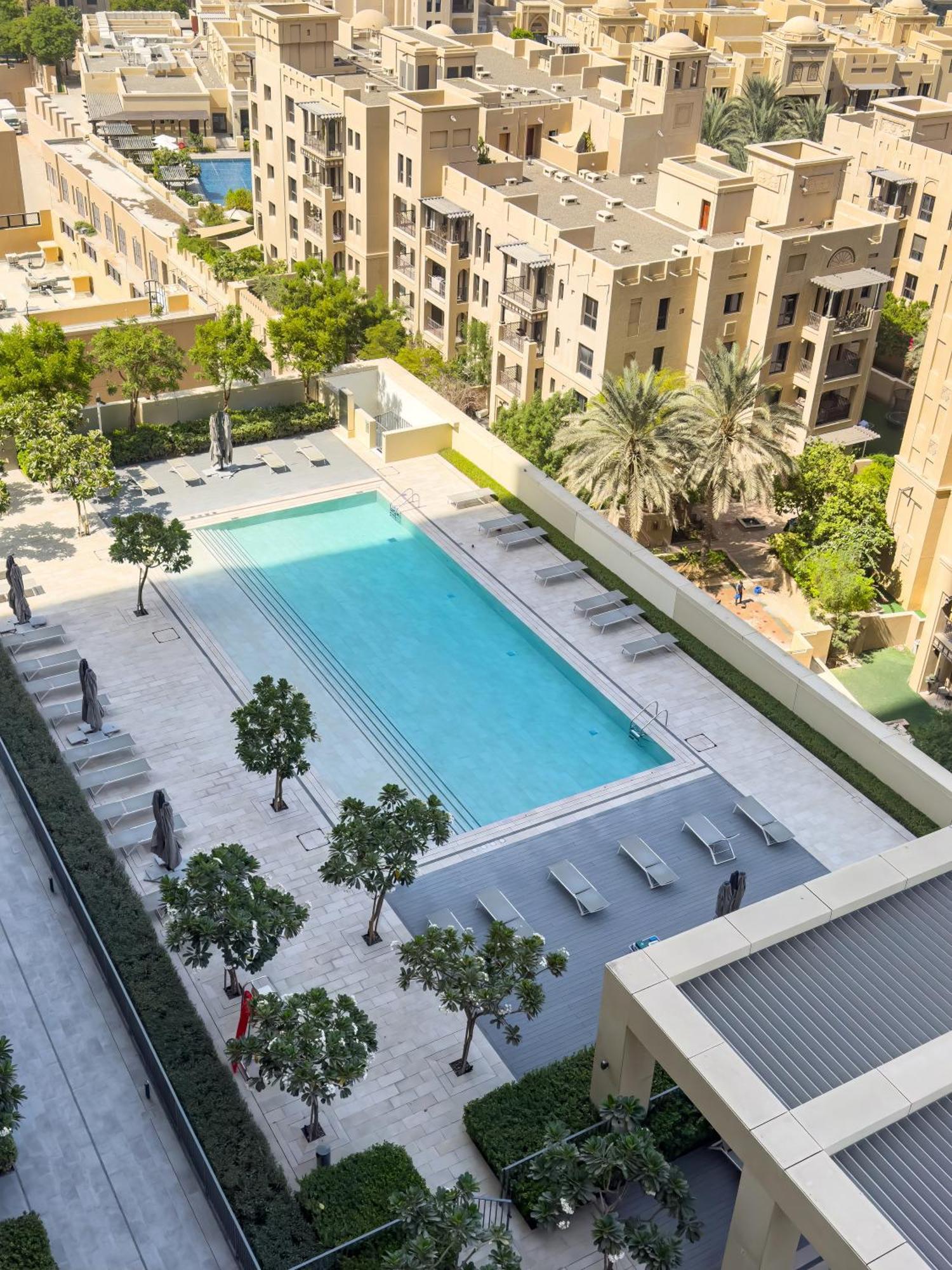 Al-fannan At Burj Royale - Best Downtown City View - Brand New Luxury 1 Bedroom Dubai