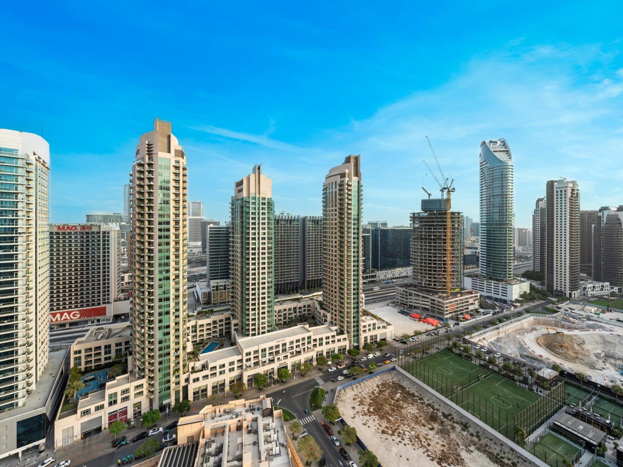 Apartment Al-fannan At Burj Royale - Best Downtown City View - Brand New Luxury 1 Bedroom