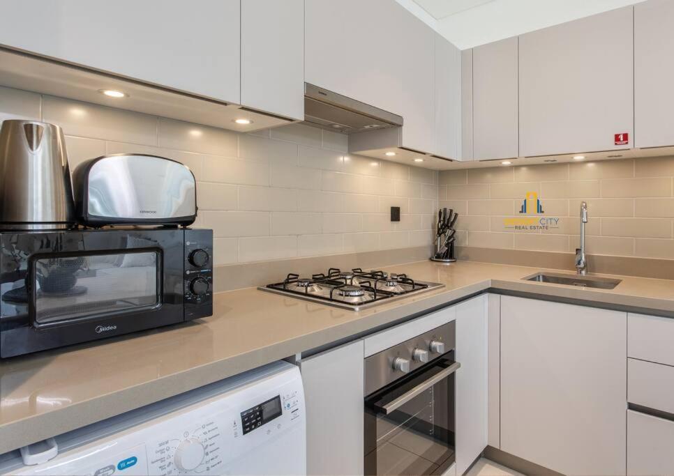 Fully Furnished 2 Bed In Sobha Creek Vista Reserve, Hosted By Desert Dubai