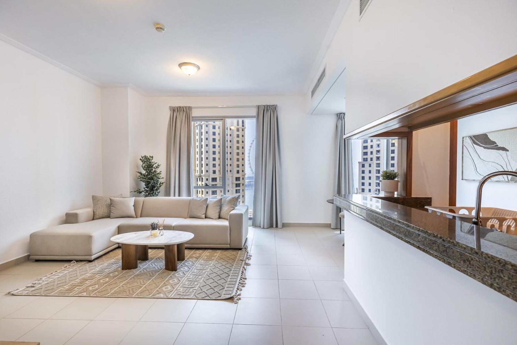 Apartment Spacious Modern In Marina