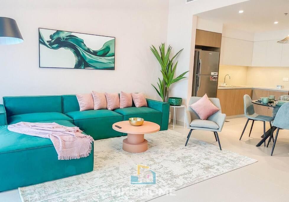 Like - 2804 Relax & Enjoy Your At The Grand Apartment