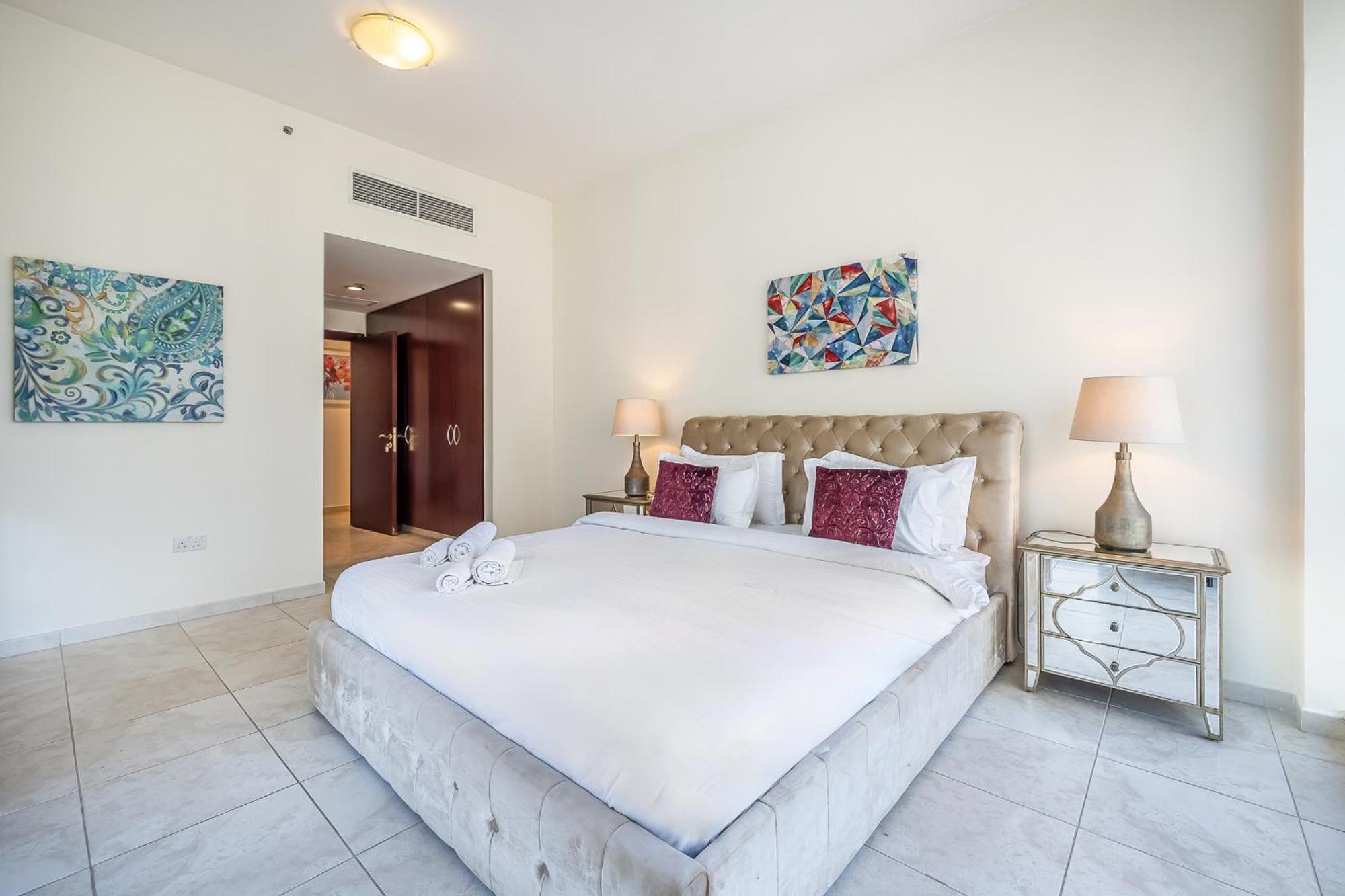 Apartment Extra Spacious With Stunning Marina Views
