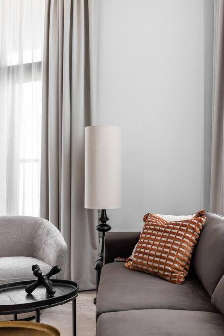 Apartment Rare Luxury 1bdr 15 Northside *