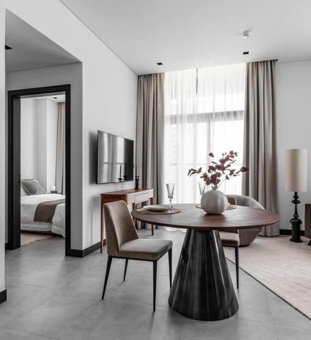 Rare Luxury 1bdr 15 Northside