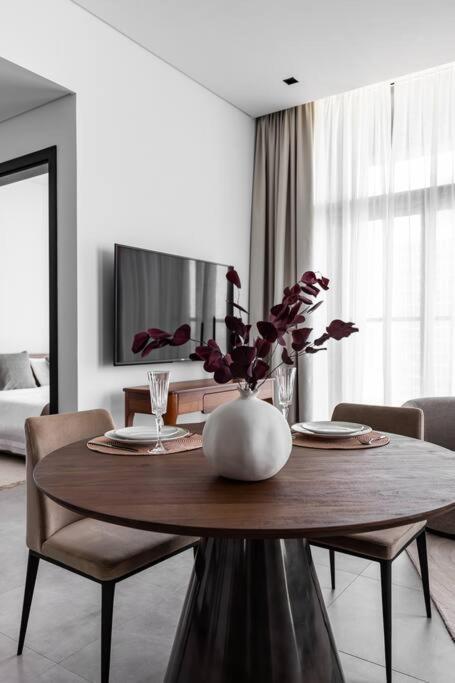 Rare Luxury 1bdr 15 Northside