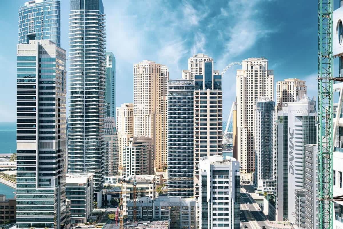 Apartment Chic 1br With Stunning Views