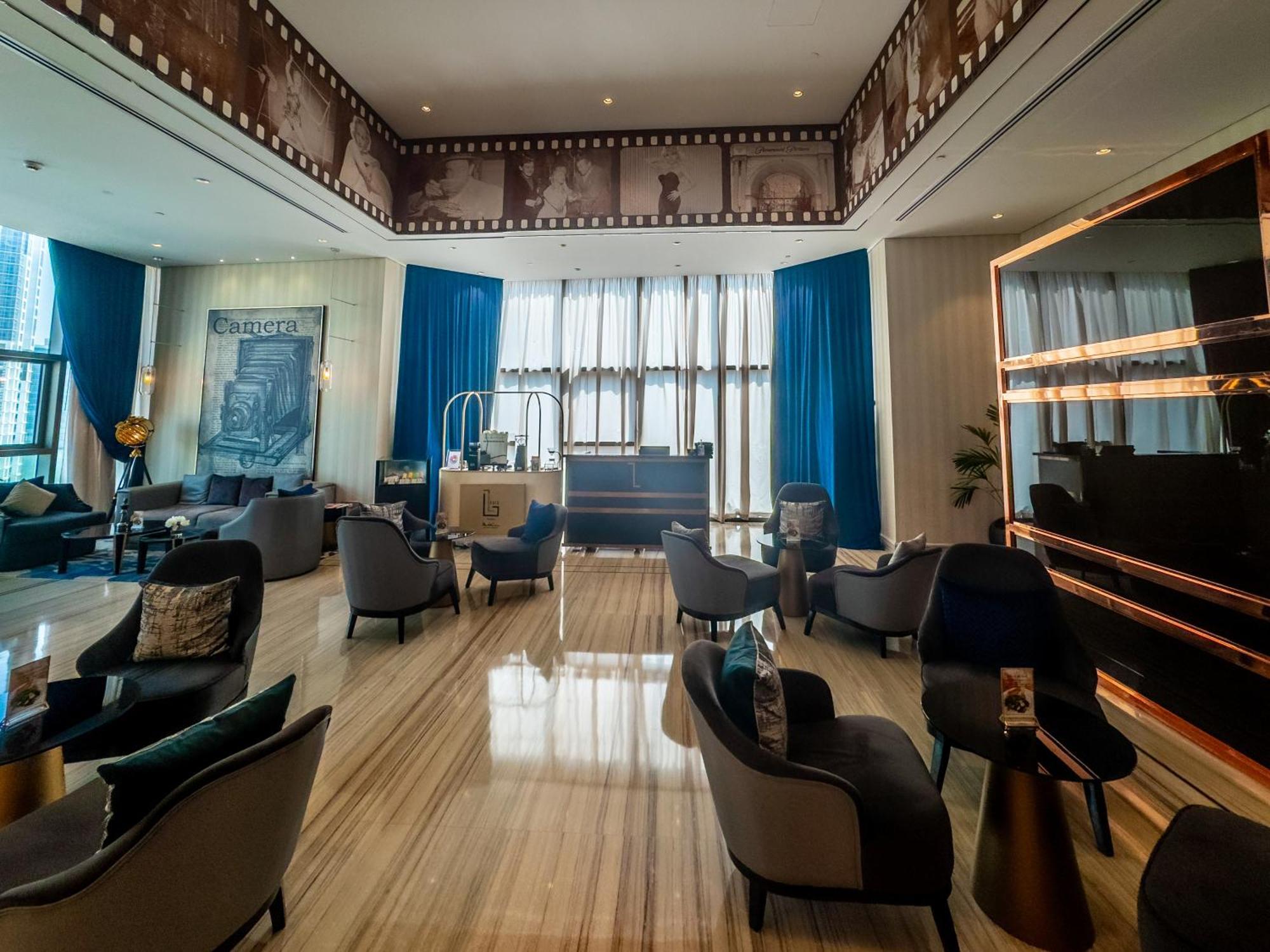 Paramount Midtown - 53rd Floor 2bedroom With Famous Roof Infinity Pool Overlooking Burj Khalifa *