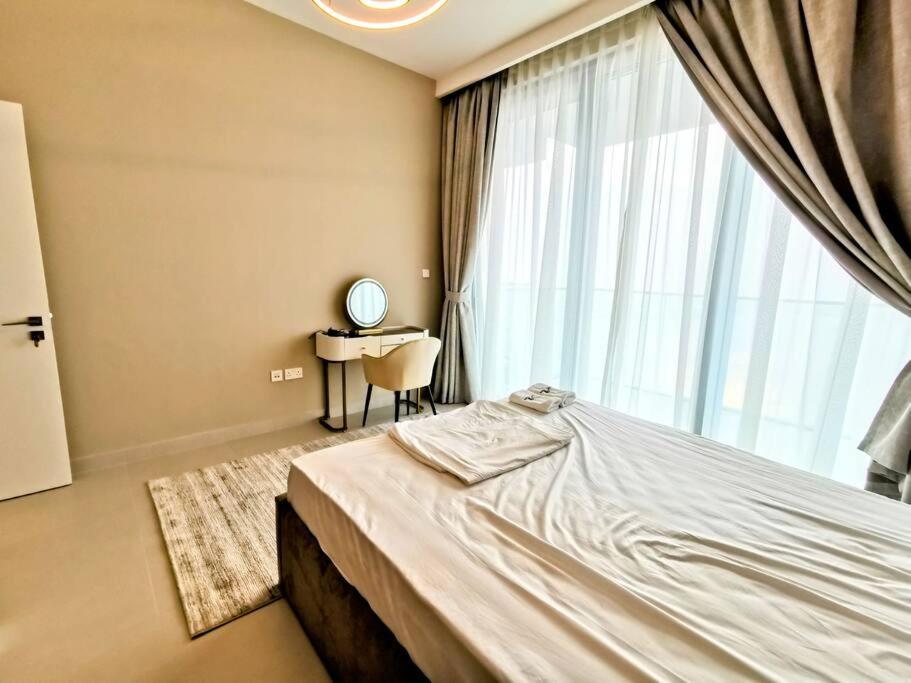 Apartment Like - 5401 Modern With Burj Khalifa View Dubai