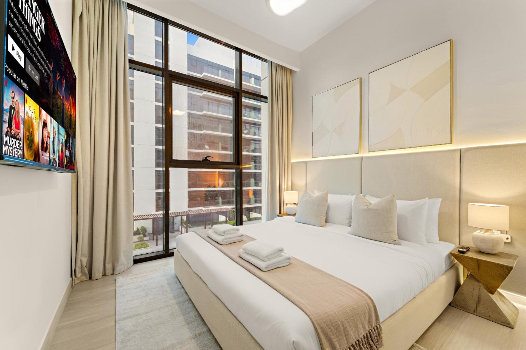 Apartment Cozy 1br With Pool View & Balcony Dubai