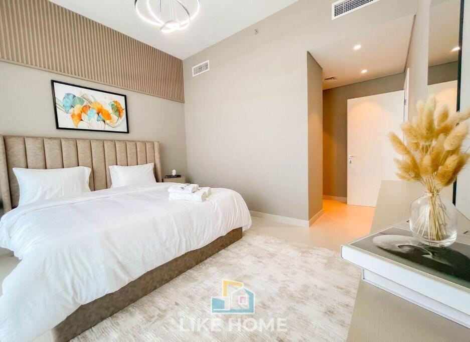 Like - 4207 Modern In The Grand With Pool *