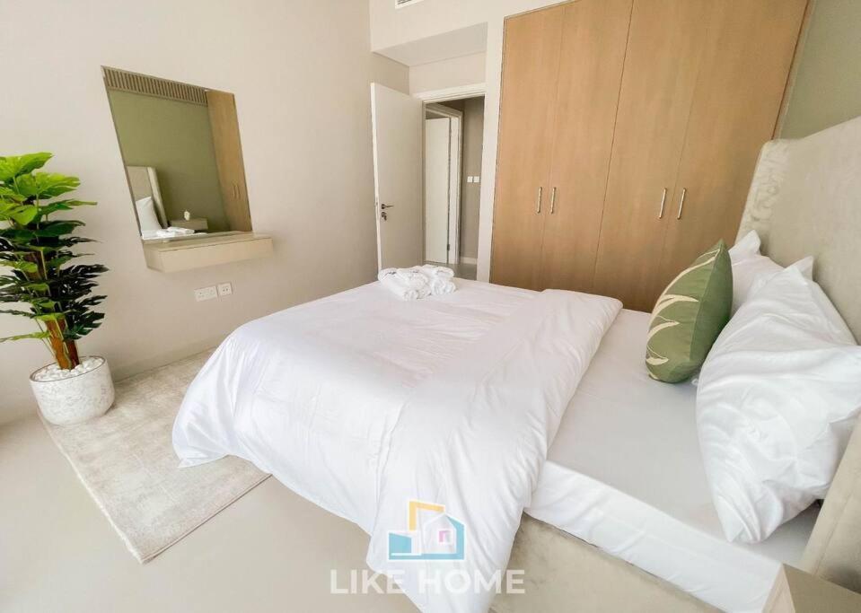 Like - 4207 Modern In The Grand With Pool