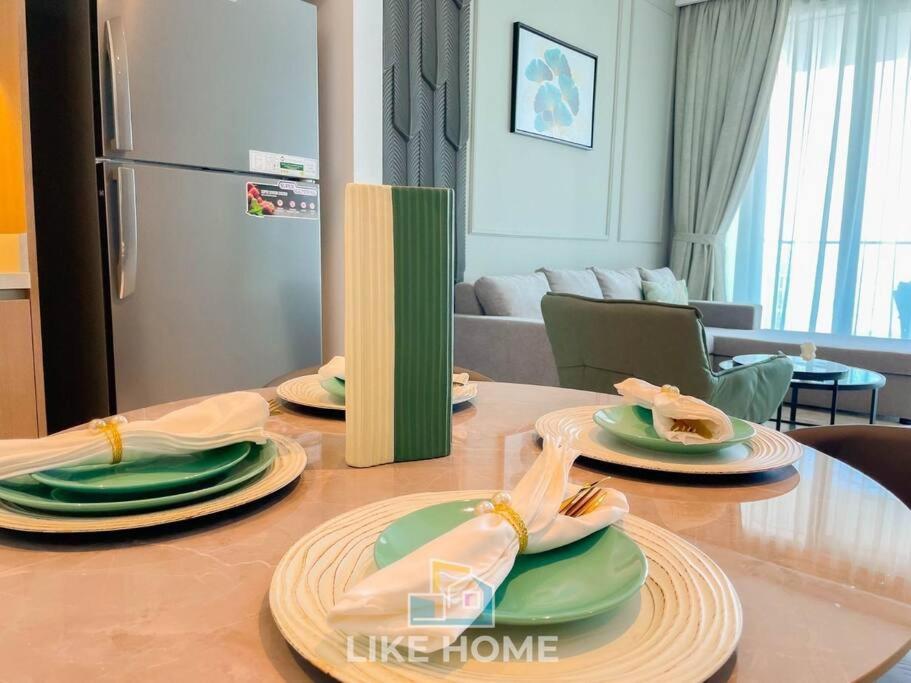 Like - 4207 Modern In The Grand With Pool * Dubai