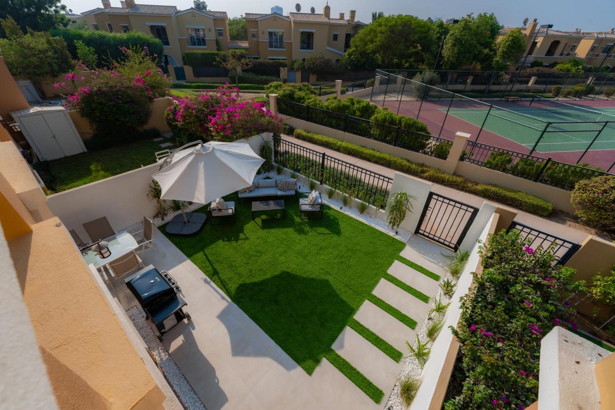 Luxury In Ranches 1, On Pool And Park
