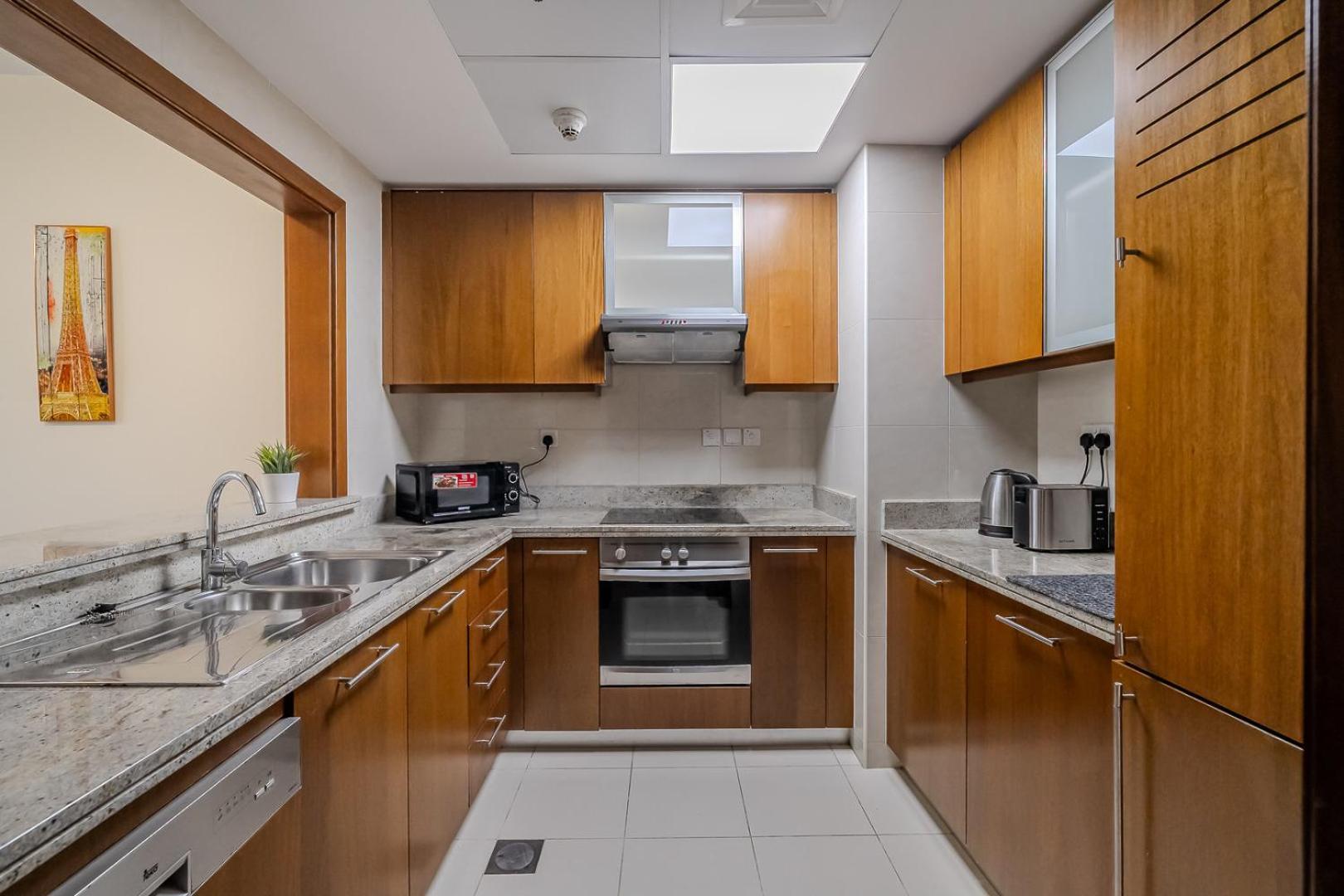 Spacious 1bdr Downtown I Standpoint Tower Apartment Dubai