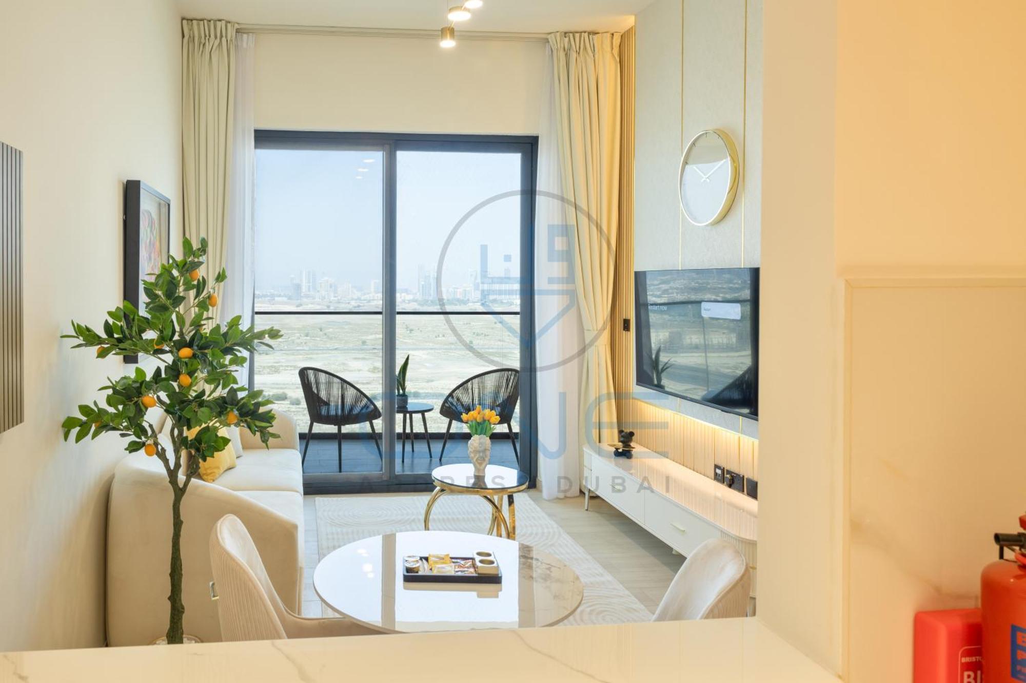 Modern 1br In Jumeirah Village Circle Apartment *