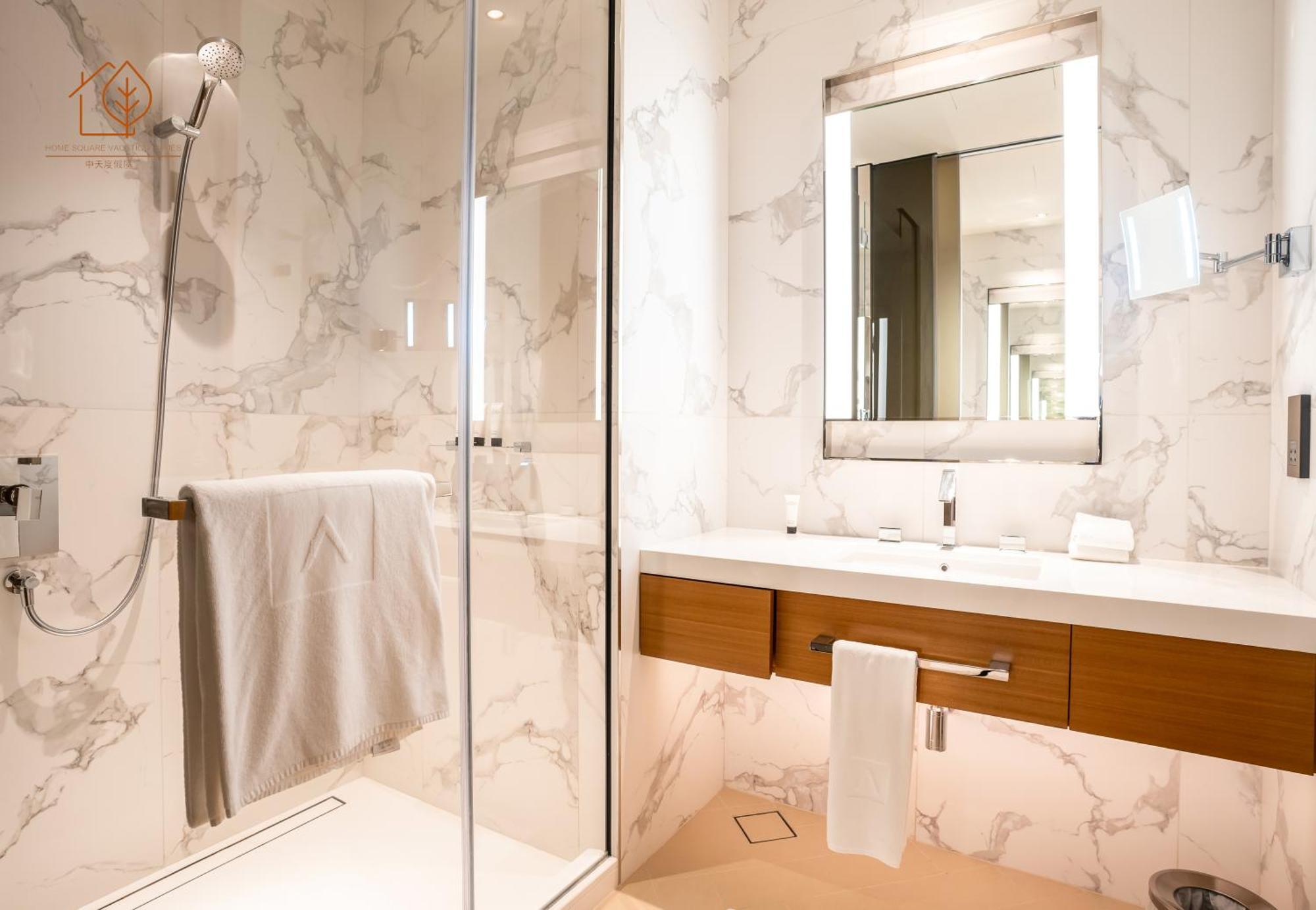 High-end 2-bed Next To Burj Khalifa 195aot2-2 *