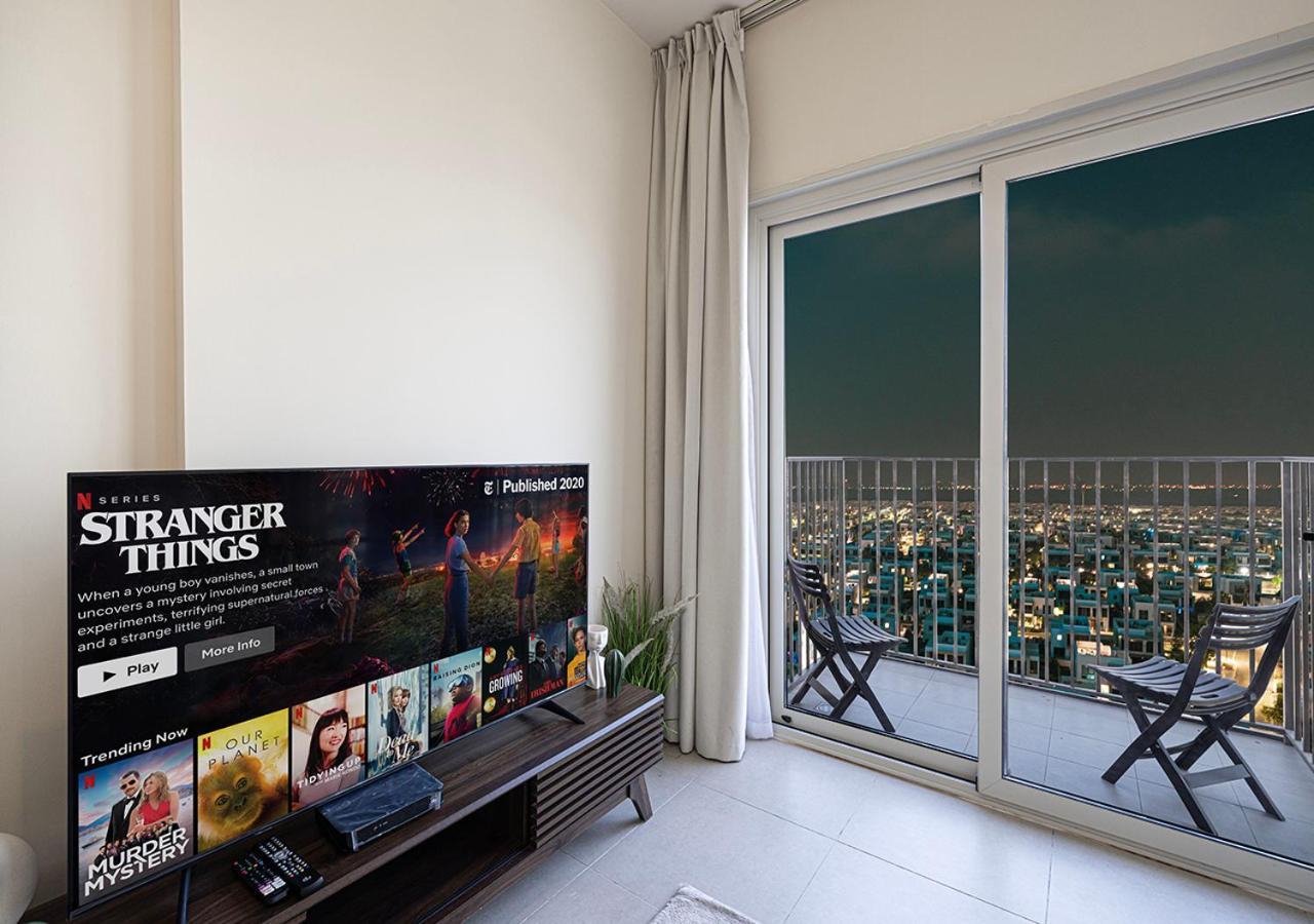 Upgraded 2bed At Collective 01 With Panoramic View Apartment