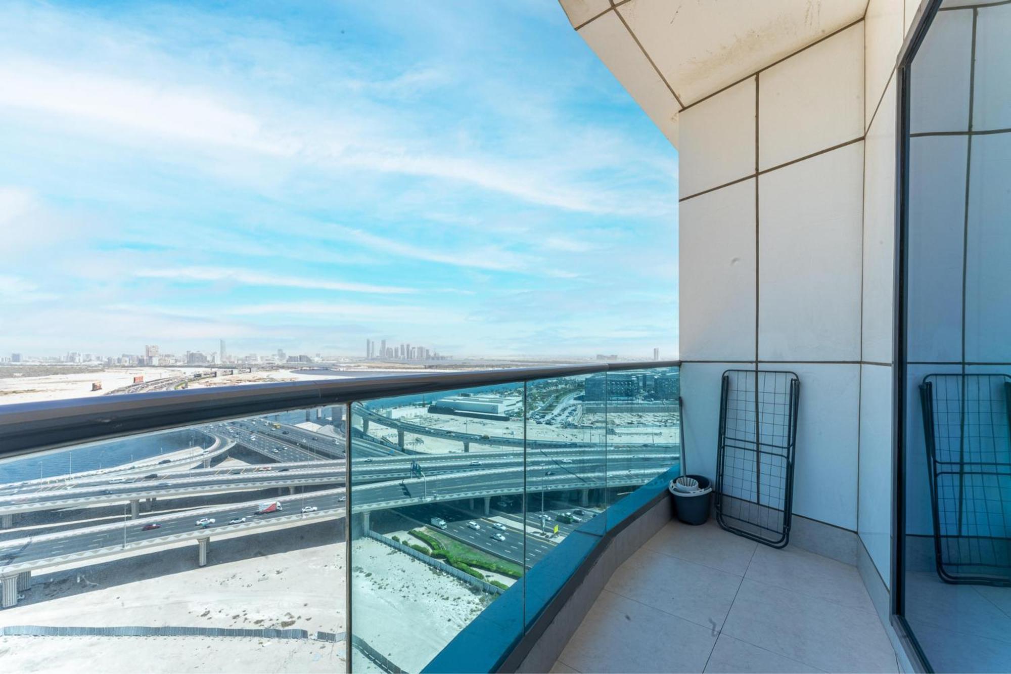 Enjoy Clear Skies 1br With Burj Khalifa Views * Dubai