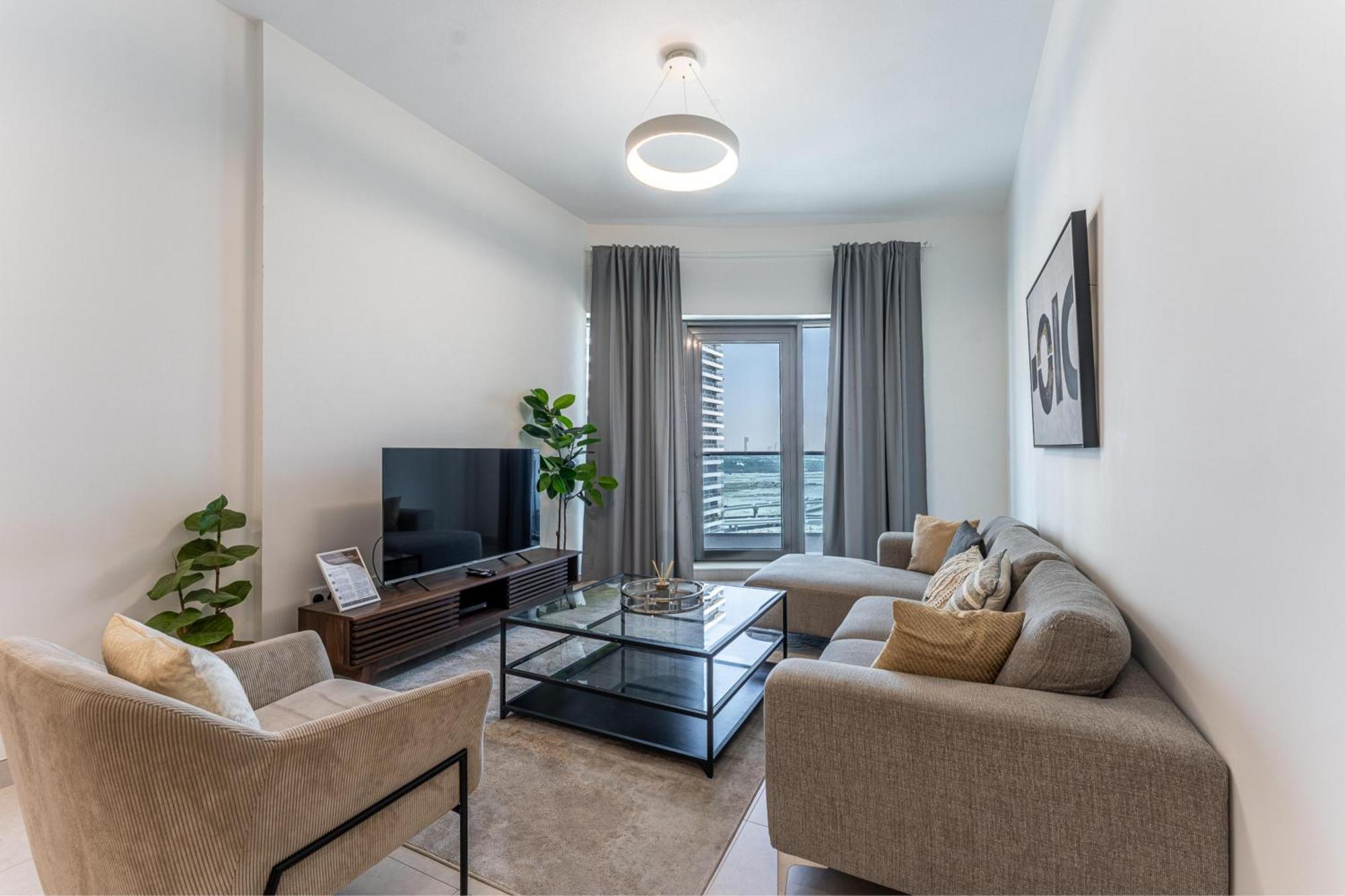 Enjoy Clear Skies 1br With Burj Khalifa Views * Dubai
