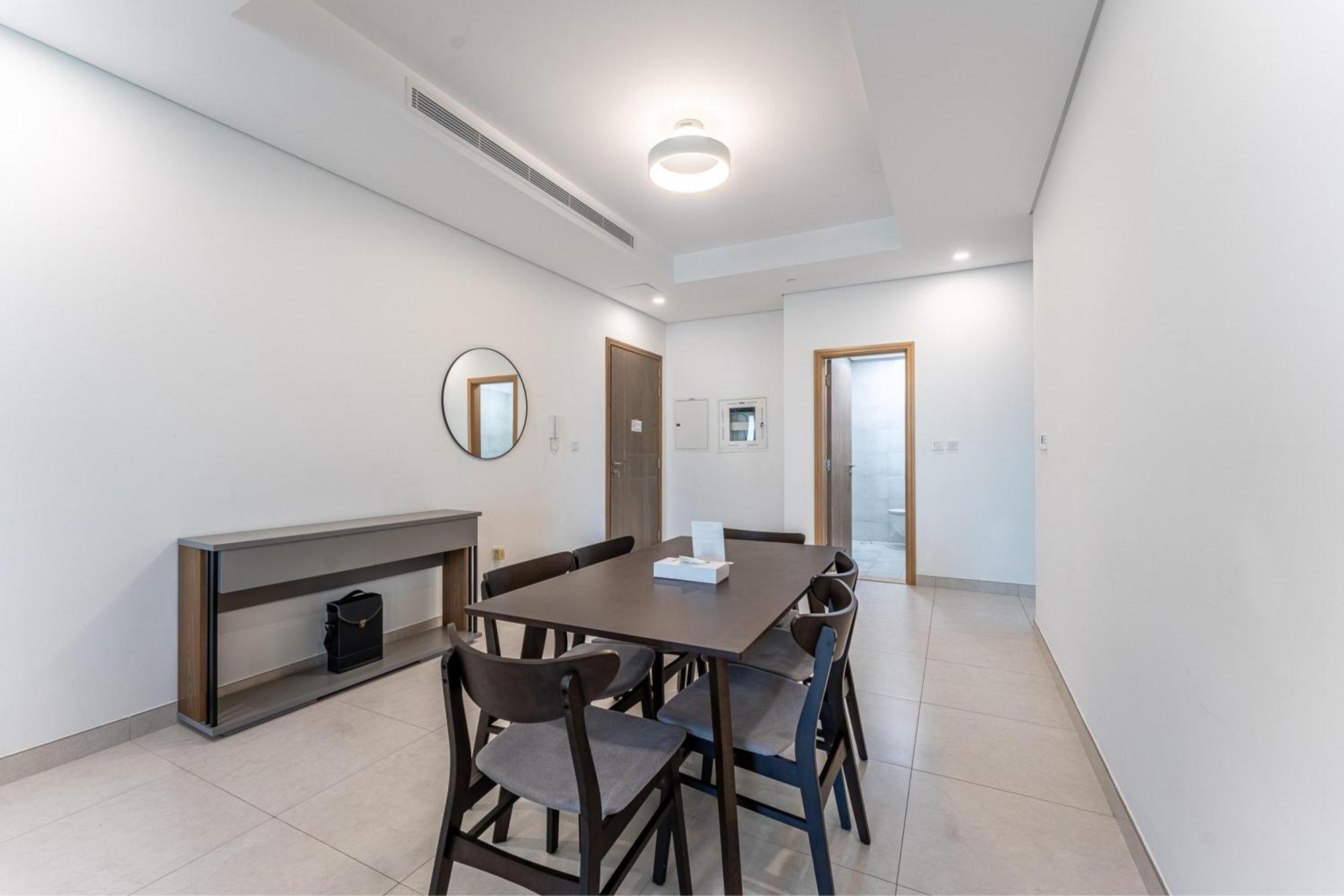 Enjoy Clear Skies 1br With Burj Khalifa Views Apartment Dubai
