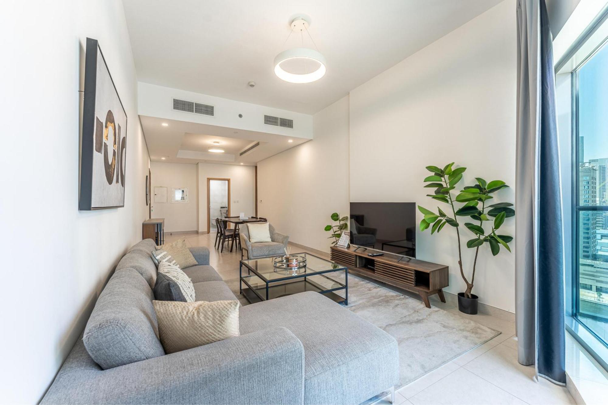 Enjoy Clear Skies 1br With Burj Khalifa Views